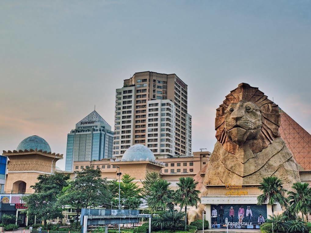 Sunway Hotel 5*
